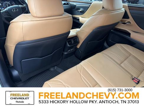 Used 2024 Lexus ES 300h Ultra Luxury image 18