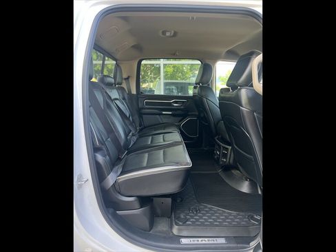 Used 2021 RAM 1500 Laramie AWD/4WD image 18