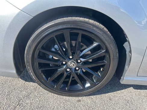 Used 2022 Toyota Camry XSE image 18