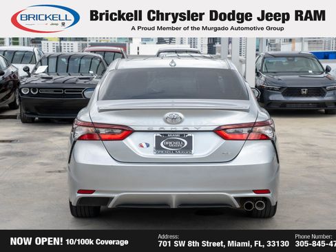 Used 2023 Toyota Camry SE image 6