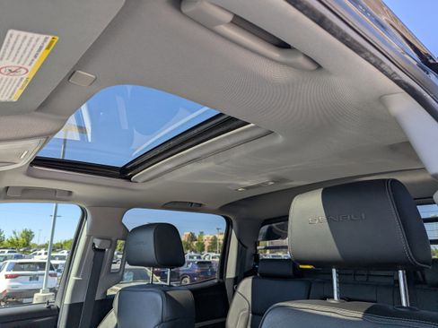 Used 2019 GMC Sierra 3500 Denali w/ Duramax Plus Package AWD/4WD image 27