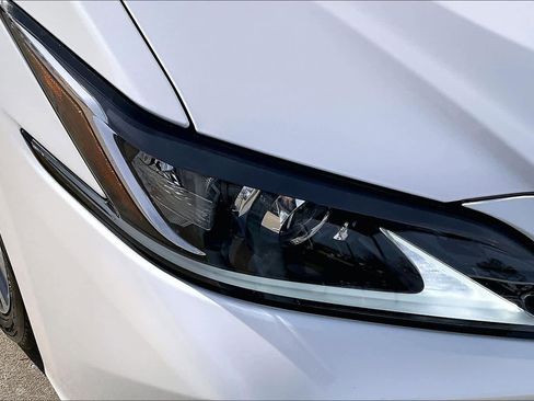 Used 2019 Lexus ES 350 image 26