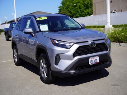 Used 2025 Toyota RAV4 XLE w/ Convenience Package