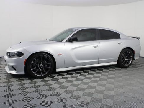 Used 2023 Dodge Charger Scat Pack w/ Plus Group image 2