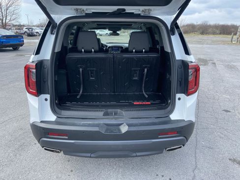 Used 2023 GMC Acadia AT4 w/ GMC Pro Grade Package image 11