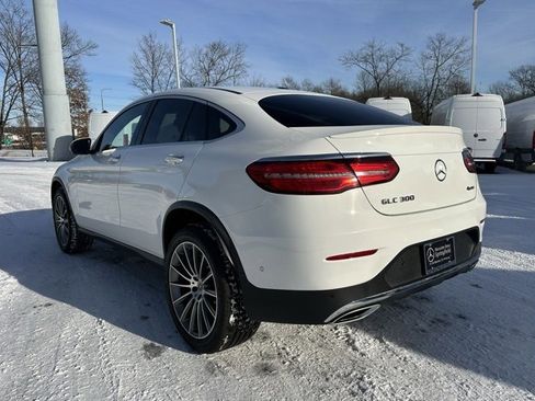 Used 2019 Mercedes-Benz GLC 300 4MATIC Coupe image 5