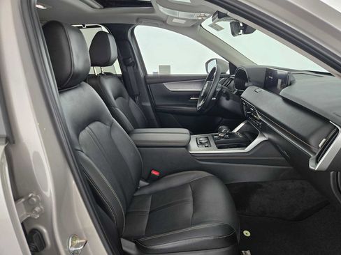 Used 2025 MAZDA CX-90 Plug-In Hybrid w/ Preferred AWD/4WD image 10