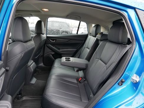 Used 2023 Subaru Impreza 2.0i Limited w/ Popular Package #2 AWD/4WD image 11