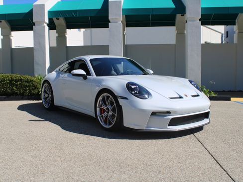 Certified 2022 Porsche 911 GT3 image 9
