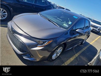 Used 2021 Toyota Corolla SE w/ SE Preferred Package