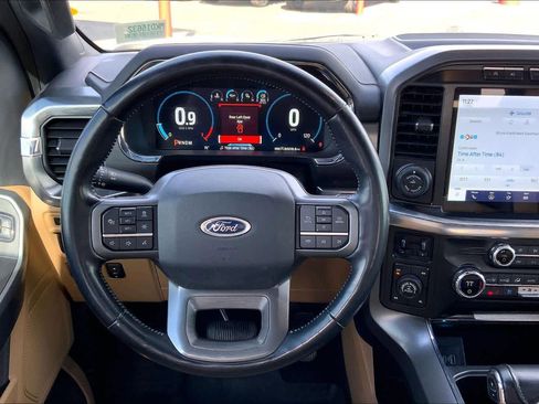 Used 2021 Ford F150 Lariat w/ Trailer Tow Package image 5