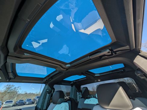 Used 2022 GMC Hummer EV Edition 1 w/ LPO, Illumination Package image 15