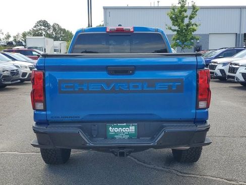 Used 2023 Chevrolet Colorado Trail Boss w/ Technology Package AWD/4WD image 5
