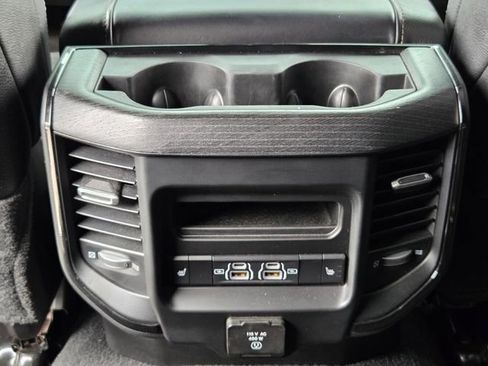 Used 2022 RAM 3500 Limited AWD/4WD image 8