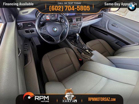 Used 2011 BMW 335i Convertible image 10