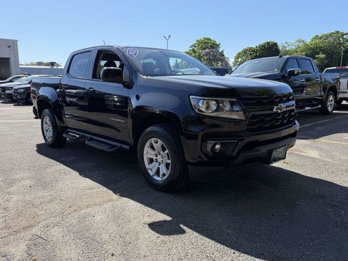 Used 2022 Chevrolet Colorado LT w/ Luxury Package AWD/4WD image 2