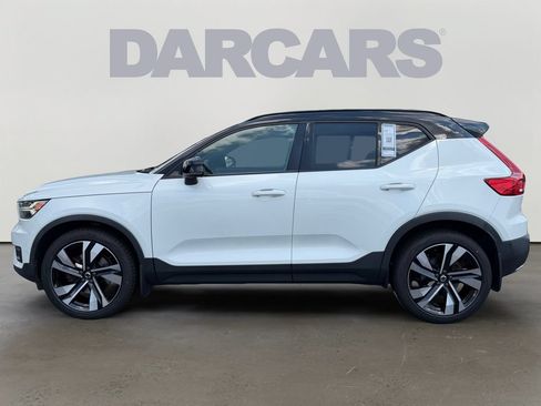 Used 2020 Volvo XC40 T5 R-Design w/ Protection Package Premier AWD/4WD image 4