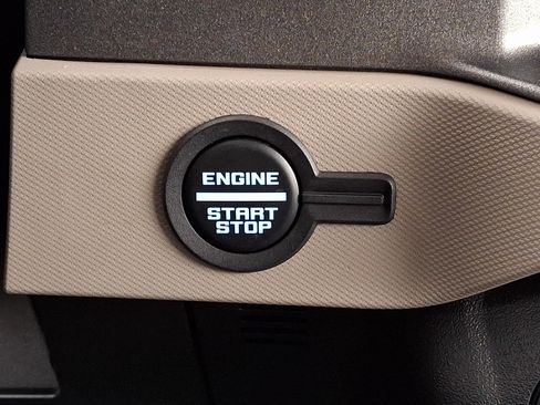 Used 2024 Ford Bronco Wildtrak image 31