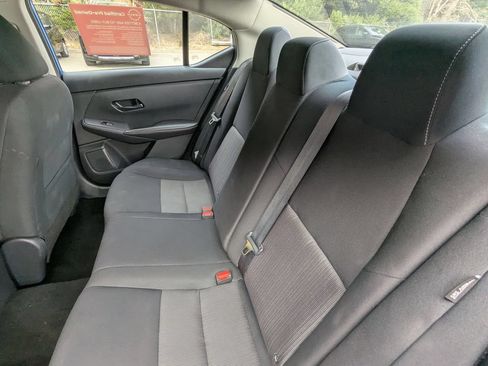 Used 2024 Nissan Sentra SV FWD image 24