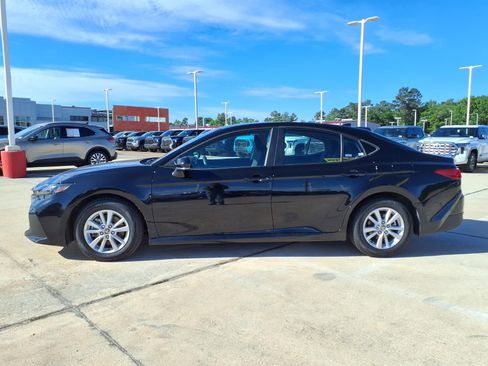 Certified 2025 Toyota Camry LE image 8