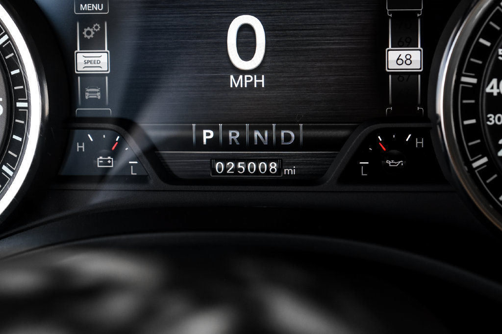 Used 2023 RAM 1500 Laramie AWD/4WD image 3