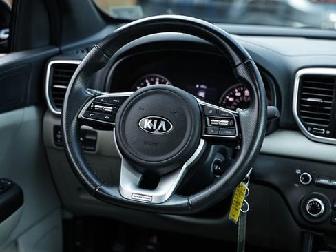 Used 2022 Kia Sportage Nightfall Edition image 29