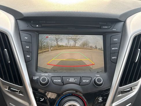 Used 2016 Hyundai Veloster w/ Option Group 02 image 18