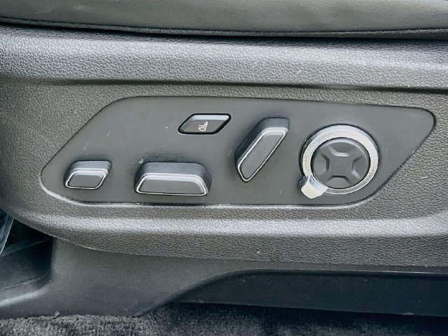 Used 2025 Hyundai Palisade Calligraphy AWD/4WD image 13