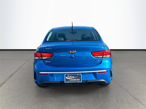 Certified 2021 Kia Rio S image 4