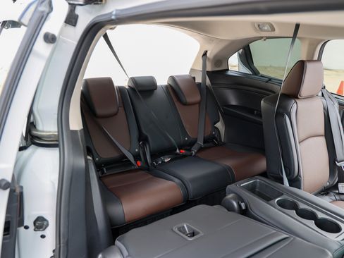 Used 2025 Honda Odyssey Elite image 48