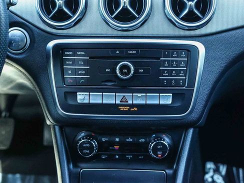 Used 2019 Mercedes-Benz GLA 250 image 29