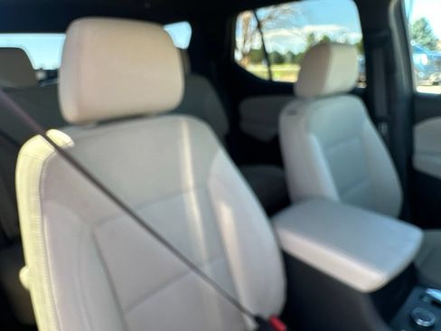 Used 2023 Chevrolet Traverse LS w/ Safety Package AWD/4WD image 32
