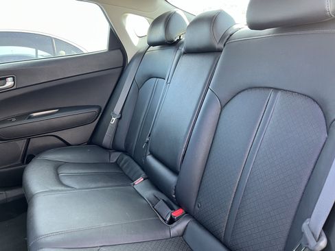 Used 2020 Kia Optima SE image 33
