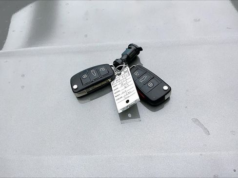 Used 2023 Audi Q3 2.0T Premium w/ Convenience Package image 14