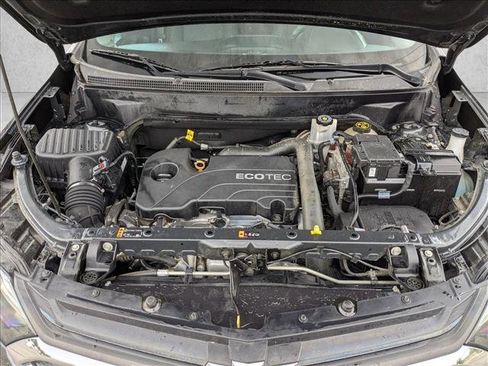 Used 2020 Chevrolet Equinox LT FWD image 21