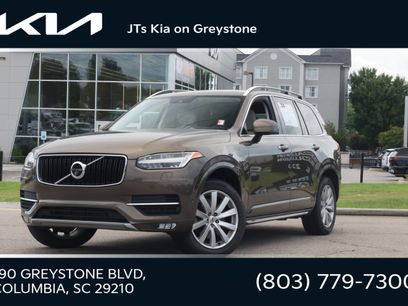 Used 2017 Volvo XC90 T6 Momentum w/ Vision Package