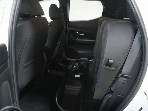 Certified 2023 Hyundai Santa Cruz SE image 13