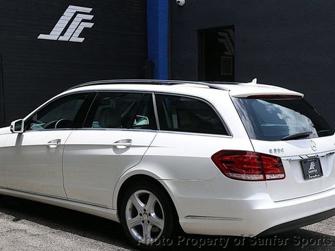 Used 2014 Mercedes-Benz E 350 4MATIC Wagon image 5