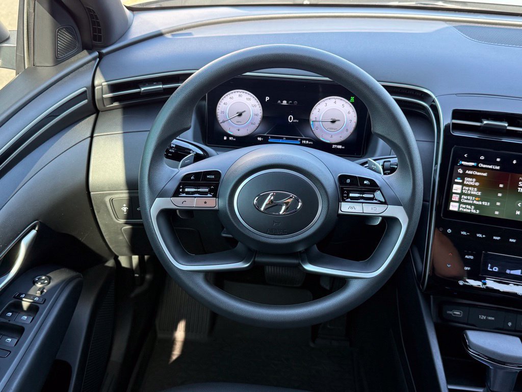 Used 2024 Hyundai Santa Cruz Night AWD/4WD image 16