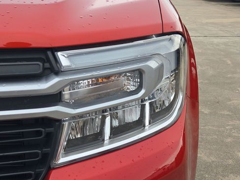 Used 2024 Ford Maverick Lariat FWD image 12