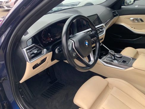 Used 2019 BMW 330i Sedan w/ Convenience Package RWD image 17