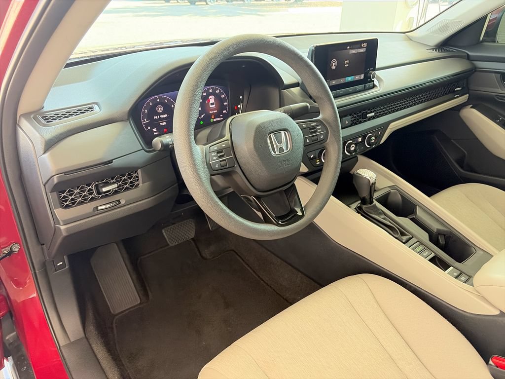 Used 2023 Honda Accord EX image 13