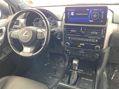 Used 2023 Lexus GX 460 Premium image 9