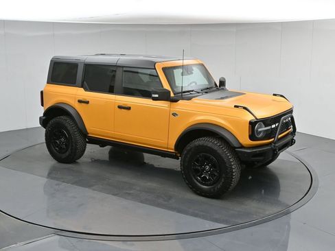 Used 2022 Ford Bronco Wildtrak image 46