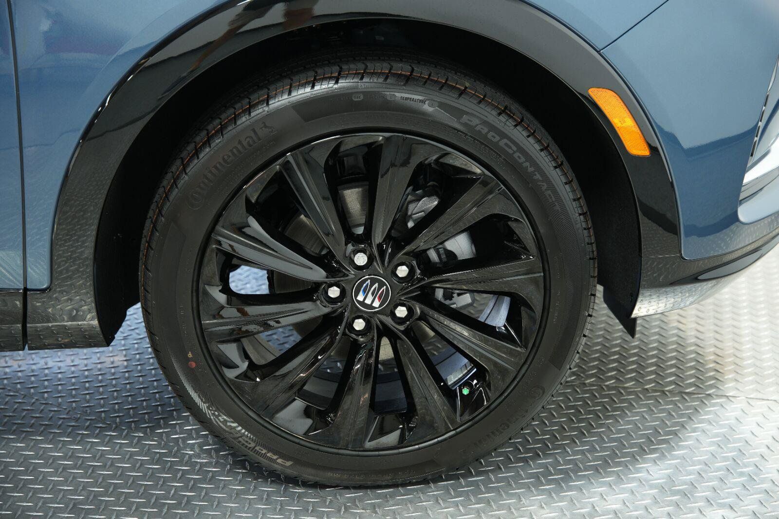 New 2026 Buick Envista Sport Touring w/ Convenience I Package FWD image 22