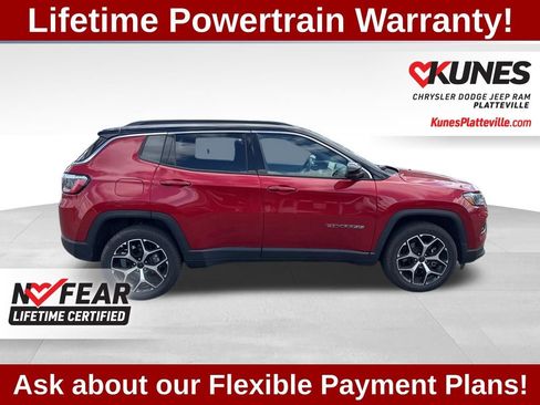 Used 2025 Jeep Compass Limited AWD/4WD image 2