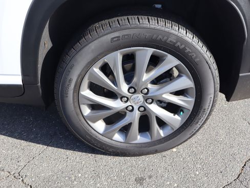 Used 2026 Buick Enclave Preferred w/ LPO, Floor Liner Package image 42