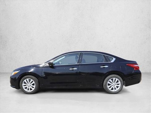 Used 2017 Nissan Altima 2.5 S w/ Power Driver Seat Package image 8