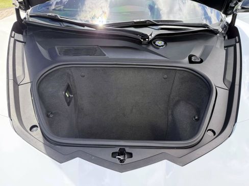 Used 2024 Chevrolet Corvette Z06 RWD image 13