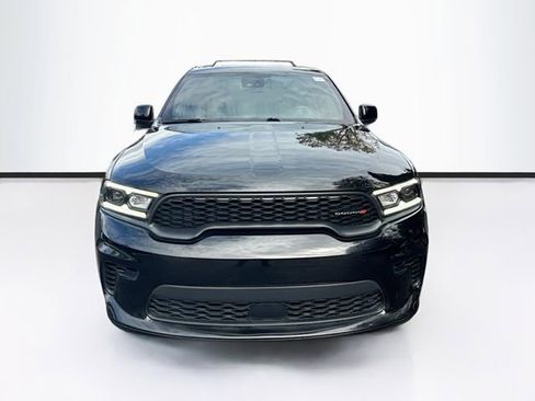 Used 2024 Dodge Durango GT image 2